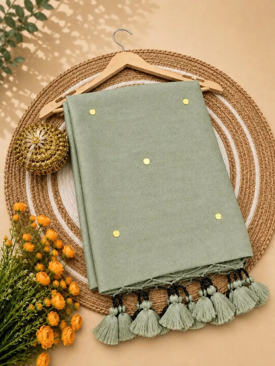 Plain Gini Work Tassel Khadhi Cotton Saree